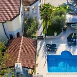شقة Cozy Apartment In Porec With Wifi