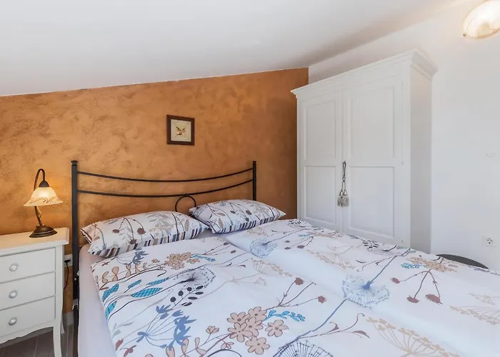 Beautiful Apartment In Porec * Poreč