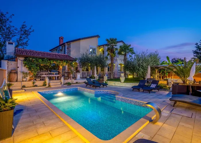 Beautiful Apartment In Porec * Poreč