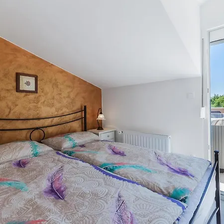 Beautiful Apartment In Porec With Kitchen Porec