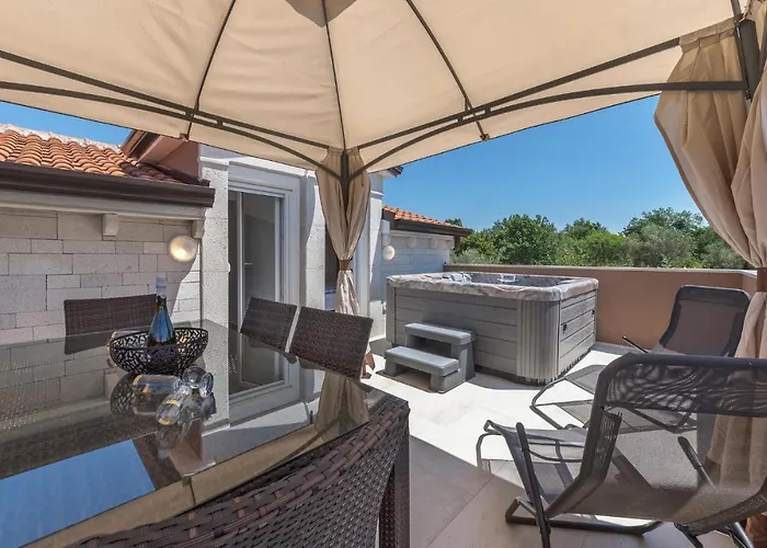 Апартаменти Beautiful In Пореч